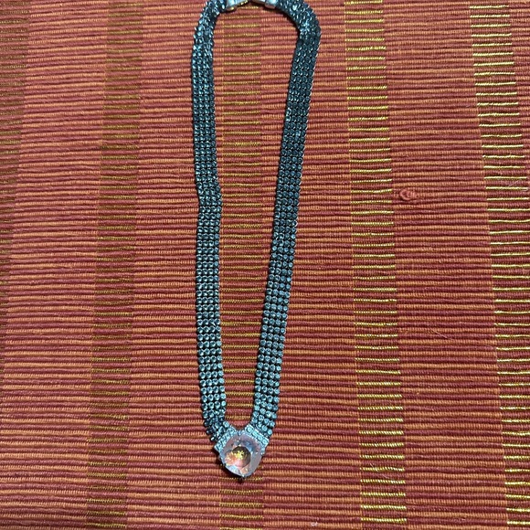 Elegant Swarovski Necklace with Crystal Accent - Picture 2 of 5